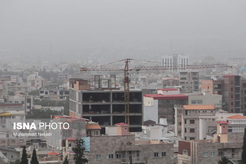 ریزگردها در آسمان گرگان/ گزارش تصویری