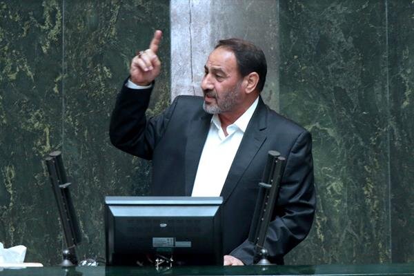 عیسی‌زاده: مجلس انقلابی برای اشتغالزایی چه کار کرده؟