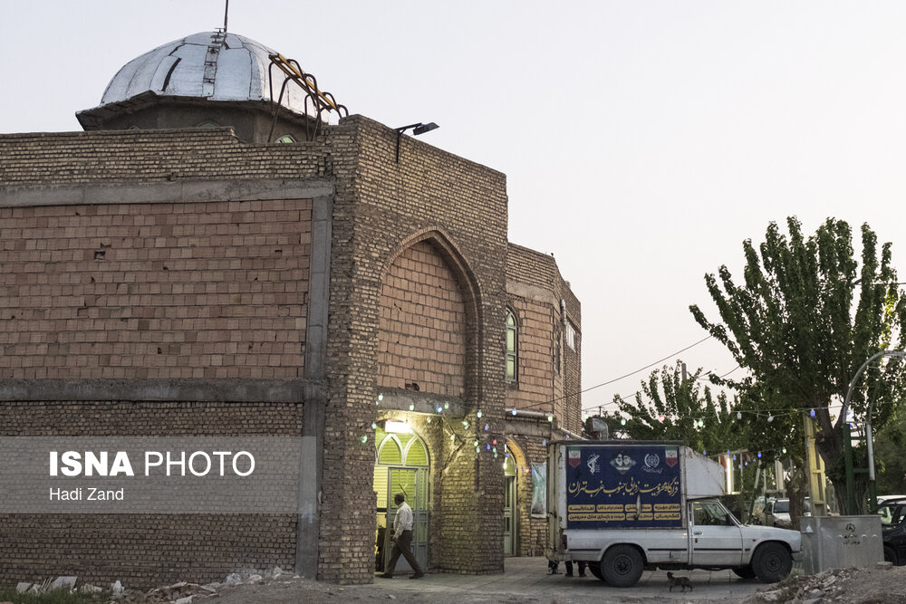 سفره افطار در مناطق محروم/ گزارش تصویری