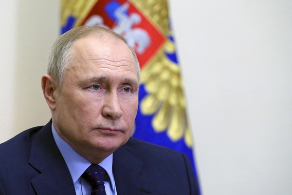 پوتین: منزوی کردن روسیه در دنیای امروز غیرممکن است