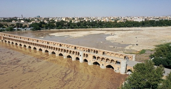 زاینده‌رود جاری شد ولی...