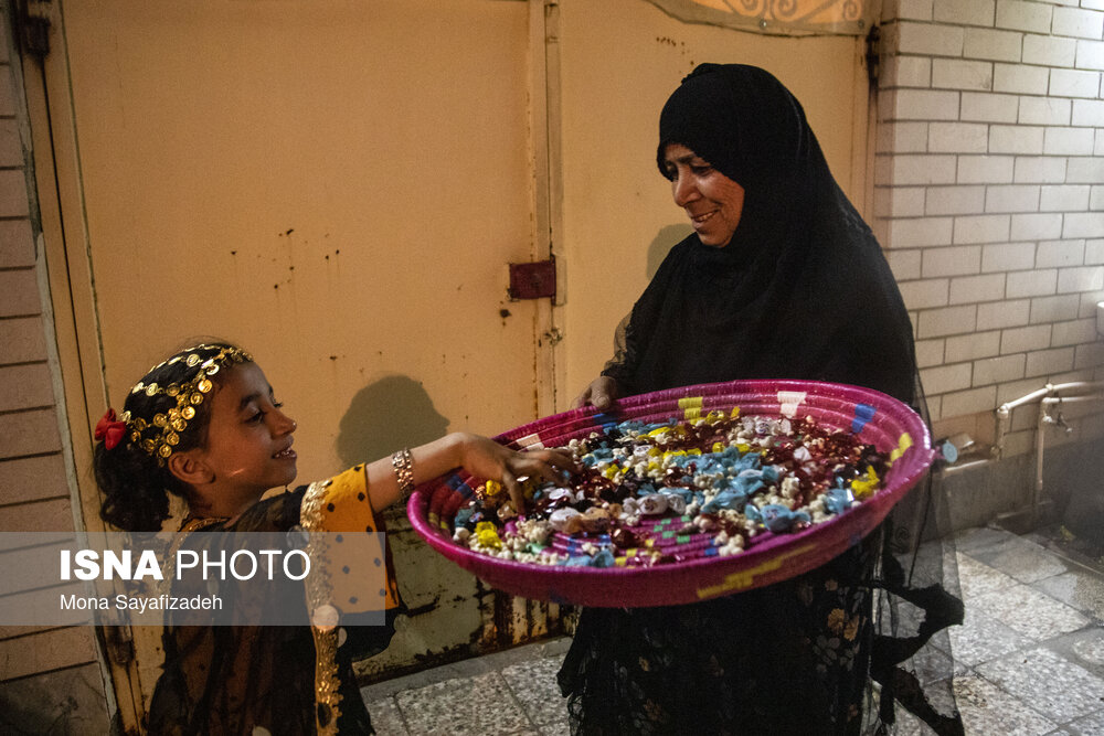 آیین سنتی «گرگیعان» در اهواز/ گزارش تصویری