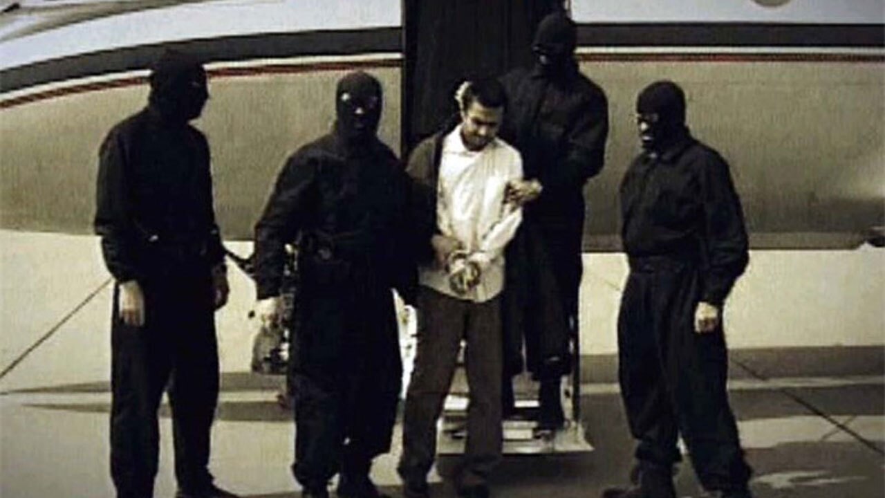 شرح جزئیاتی از دستگیری «عبدالمالک ریگی» شرح جزئیاتی از دستگیری «عبدالمالک ریگی»