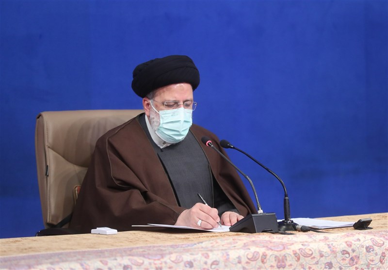 تسلیت رئیسی در پی درگذشت جانباز مجاهد و پدر سه شهید تسلیت رئیسی در پی درگذشت جانباز مجاهد و پدر سه شهید