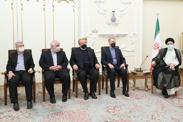 دیدار نوروزی مقامات کشوری و لشکری با رئیسی