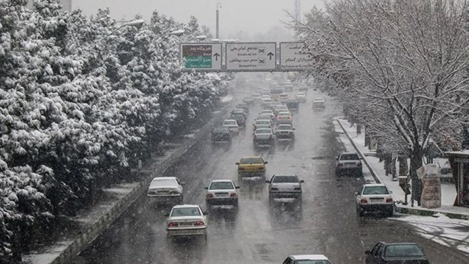 آماده‌باش هلال احمر برای بارش شدید برف و باران در ۱۴ استان