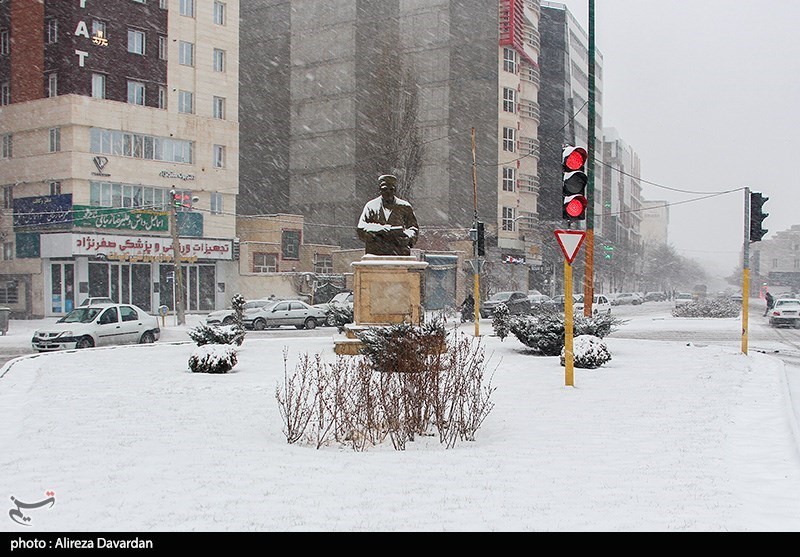 بارش برف در اردبیل/ گزارش تصویری