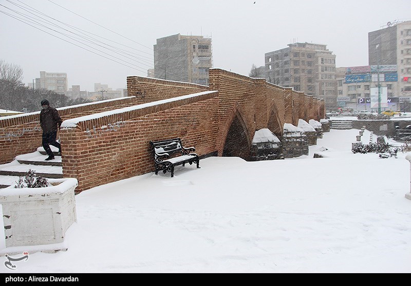 بارش برف در اردبیل/ گزارش تصویری