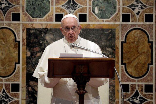 پاپ فرانسیس: «جنگ اوکراین» جنایت در مقابل درگاه الهی و علیه بشریت است