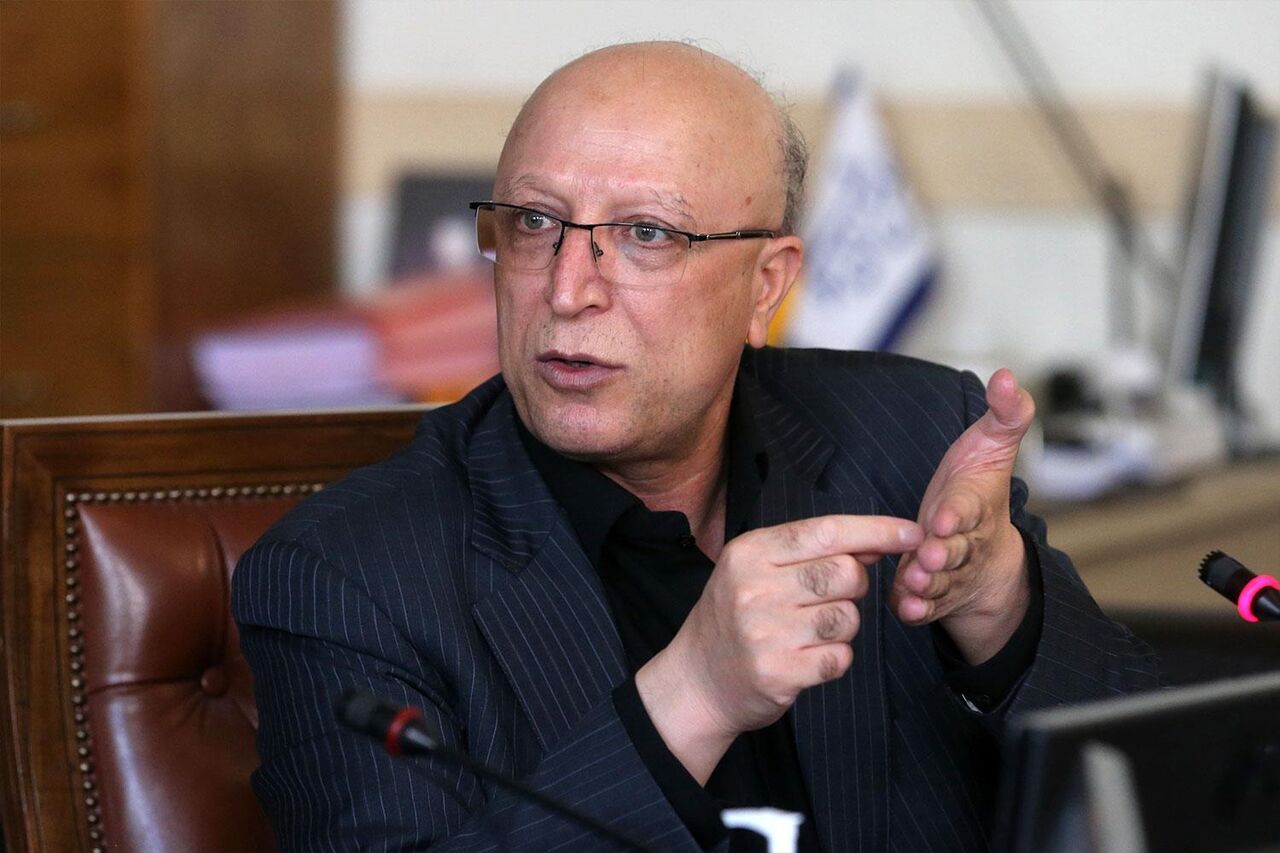 مجلس از توضیحات وزیر علوم قانع شد