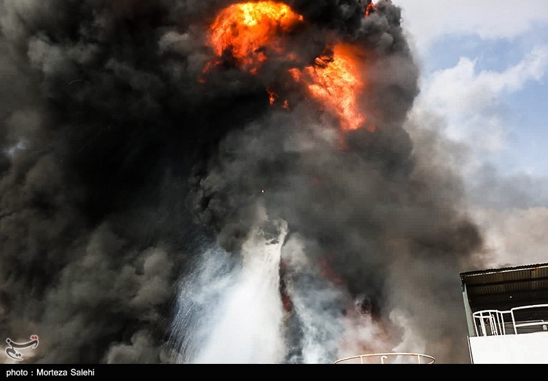 آتش‌سوزی کارخانه دارو در قزوین جان ۴ نفر را گرفت
