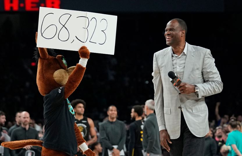 رکورد حضور تماشاگران در NBA شکسته شد