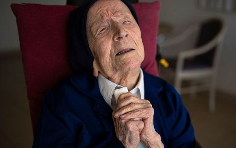 مسن‌ترین انسان جهان به تولد ۱۱۹ سالگی‌اش نرسید