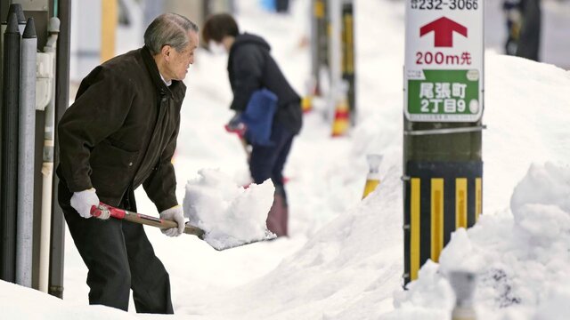 برف و کولاک در ژاپن؛ ۱۷ نفر کشته شدند