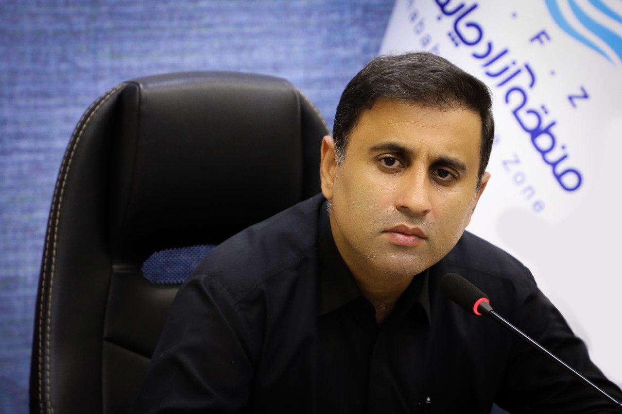 نماینده مجلس: جمع کثیری از نمایندگان با پیشنهاد «مجازات افراد معروف و مشهور قبل از اظهارنظر مقامات رسمی» مخالفند/ راهکار رفع یک معضل، شکستن «آژیر خطر» نیست