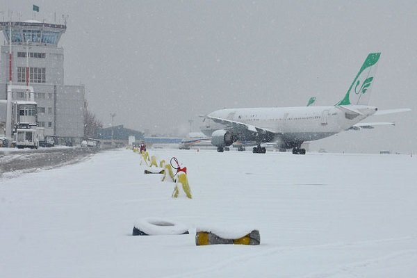 آخرین وضعیت پروازها؛ فرودگاه خوی و کرمانشاه بسته شد، مهرآباد باز است