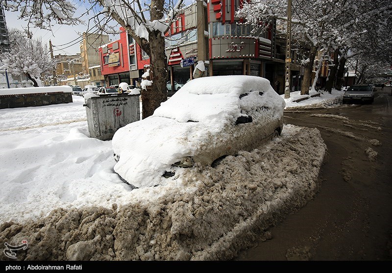 بارش یک متری برف در برخی نقاط همدان