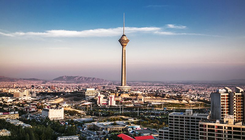 شعار و وعده قیمت ملک را کنترل می‌کند؟