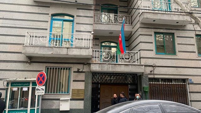 فعالیت سفارت آذربایجان در تهران ادامه دارد؟