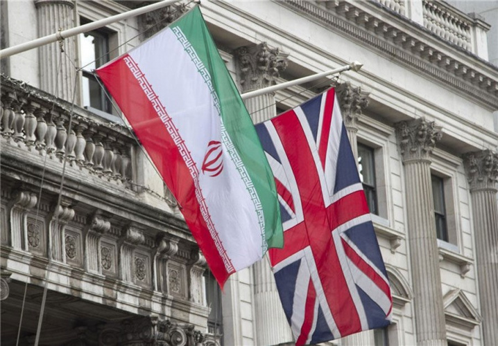 انگلیس کاردار ایران را احضار کرد