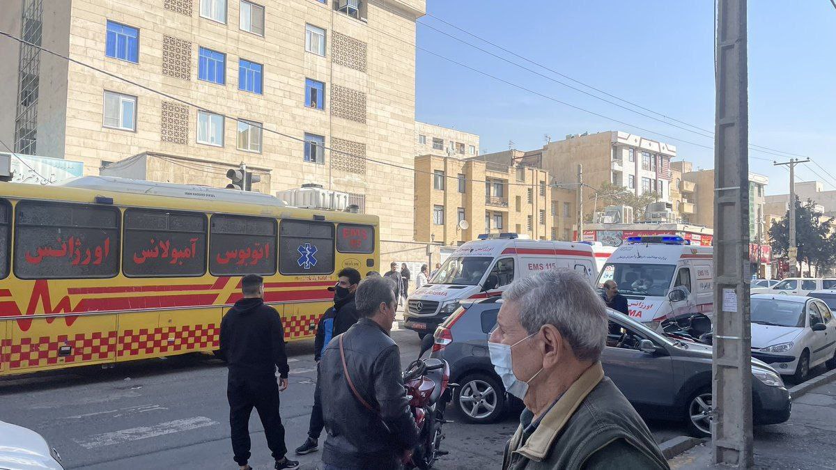 مسمومیت دانشآموزان مدرسه دخترانهای در تهرانسر! مسمومیت دانشآموزان مدرسه دخترانهای در تهرانسر!