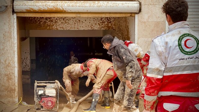 آبگرفتگی و کولاک برف؛ امدادرسانی به ۱۱ استان