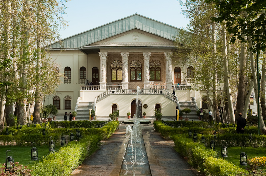 فروش موزه سینما و فیلمخانه ملی ایران تکذیب شد
