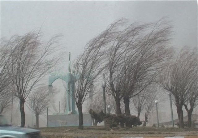 وزش باد شدید در جنوب تهران