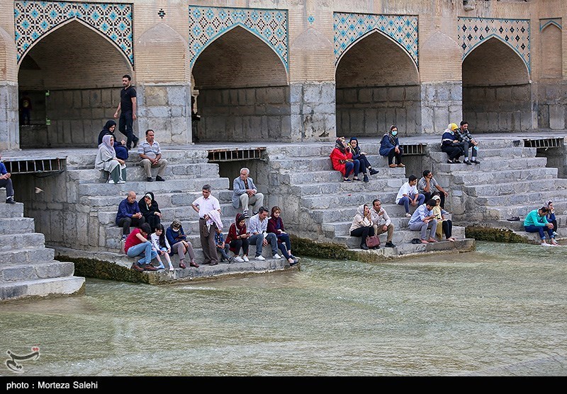 زاینده رود نیمه‌جان/ گزارش تصویری