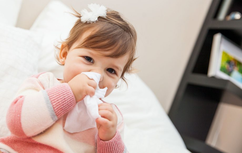 «آنتی‌بیوتیک» برای جلوگیری از آبریزش بینی کودکان موثر است؟