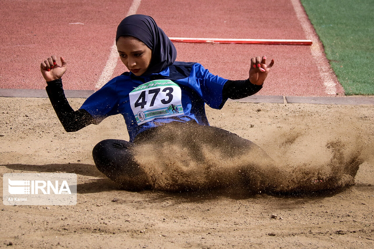 مسابقات دو و میدانی قهرمانی کشور دختران/ گزارش تصویری