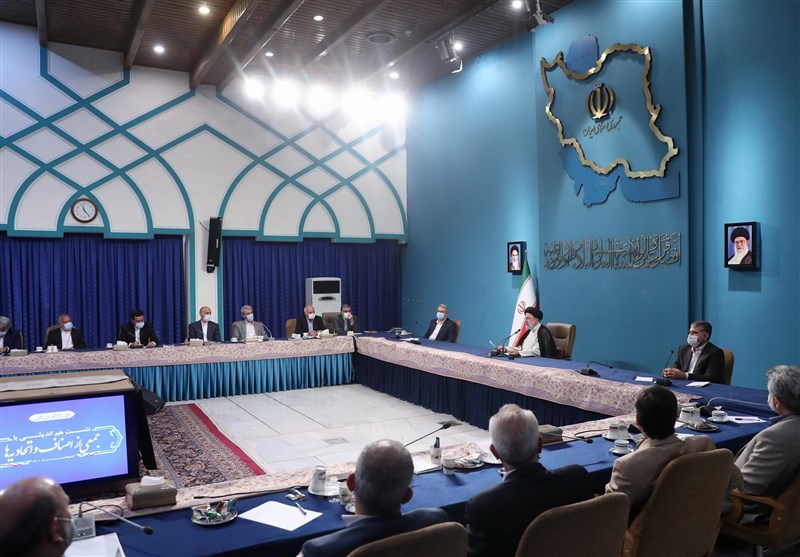 رئیسی: دنبال حذف یارانه کالاهای اساسی نیستیم/ مردم نباید هر روز شاهد تغییر در قیمت‌ها باشند