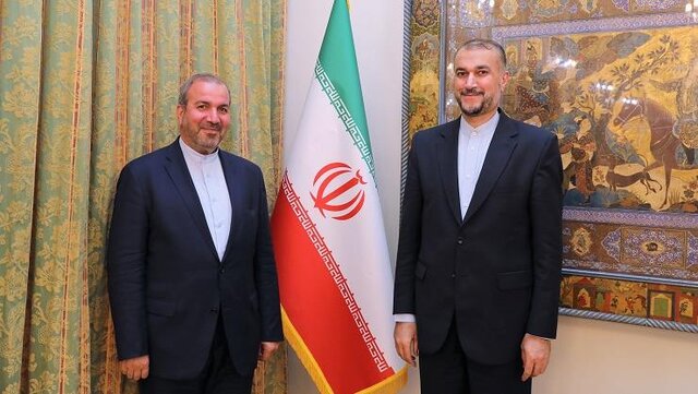 دیدار سفیر جدید ایران در عراق با وزیر خارجه