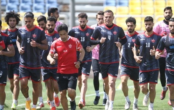 یک اتفاق عجیب؛ بازیکن پرسپولیس یک هوادار را زیر گرفت!