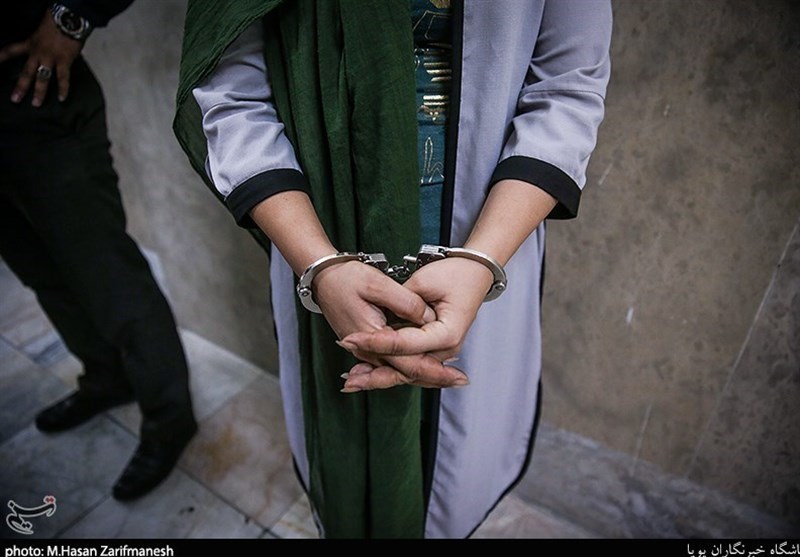 بازداشت خواهران دوقلو حین سرقت در تجریش!