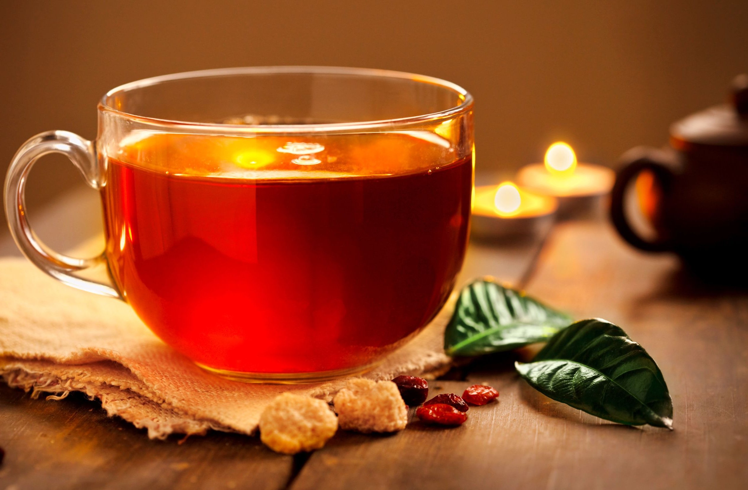 نوشیدن چایی در سحر سبب رفع تشنگی روزه‌داران می‌شود