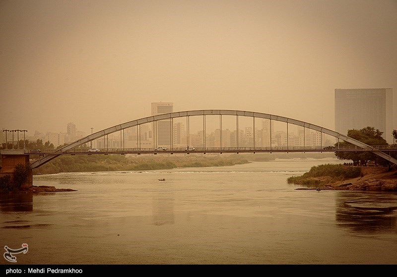 گرد و غبار در اهواز/ گزارش تصویری