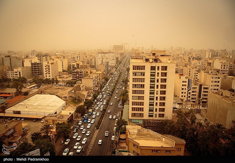 گرد و غبار در اهواز/ گزارش تصویری