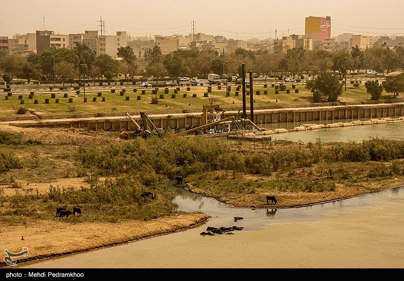 گرد و غبار در اهواز/ گزارش تصویری