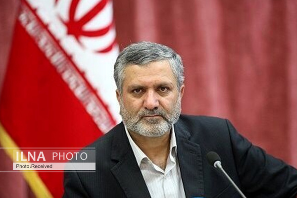 معاون رئیسی: اگر بنا بود مشکلات مردم با نشستن در تهران حل شود، اکنون مشکلی نداشتیم!