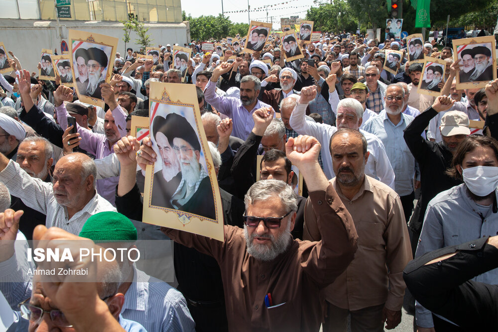 راهپیمایی ۱۵ خرداد در قم/ گزارش تصویری