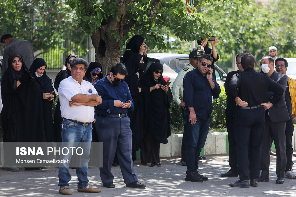 مراسم تشییع پیکر مهدی صباغی/ گزارش تصویری