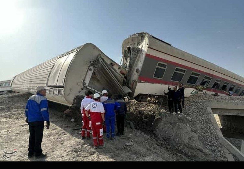 اطلاعیه راه‌آهن درباره خروج قطار مشهد - یزد