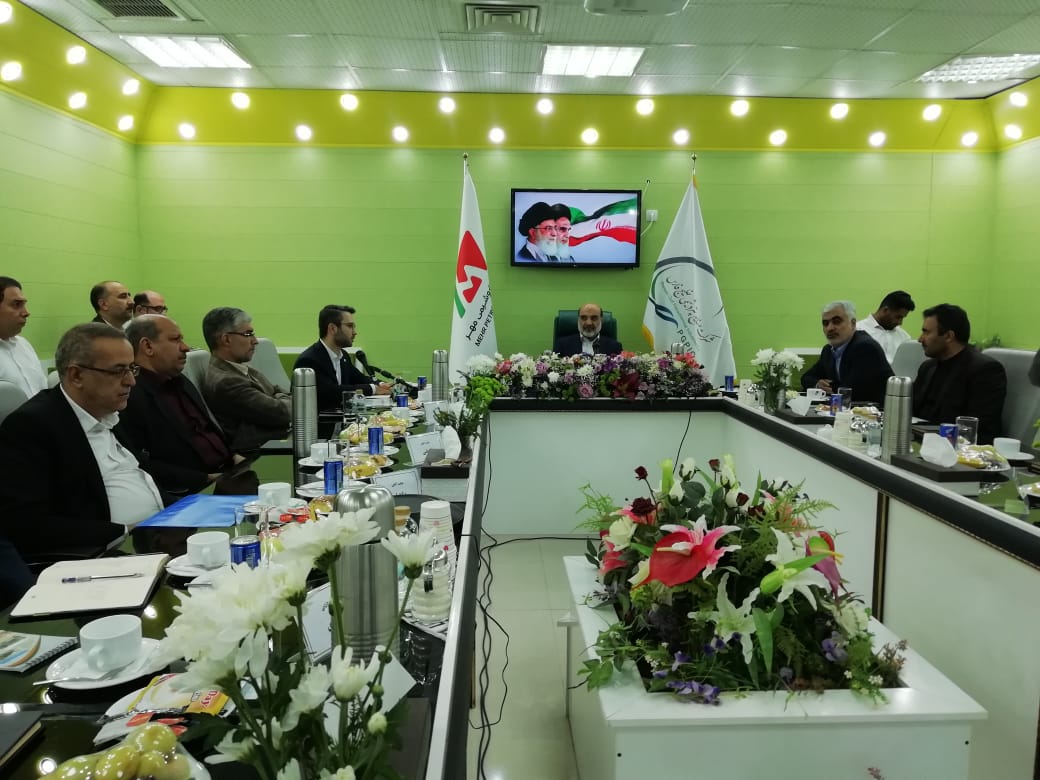مدیریت ما در پتروشیمی مهر پایدار و با ثبات است