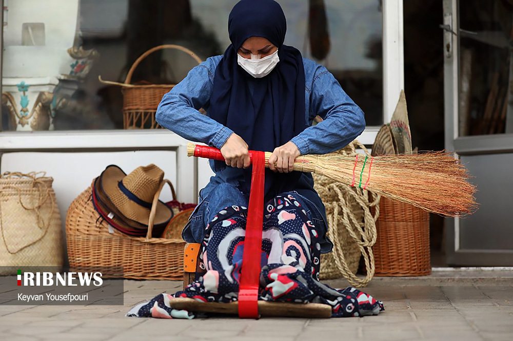 جارو بافی؛ صنایع دستی و سوغات مازندران/ گزارش تصویری