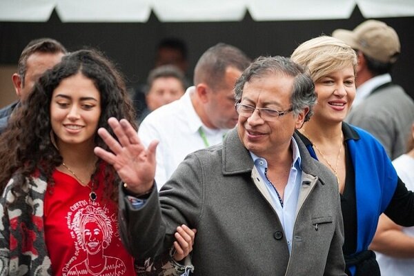 «پترو» اولین رئیس‌جمهور چپ‌گرای کلمبیا شد