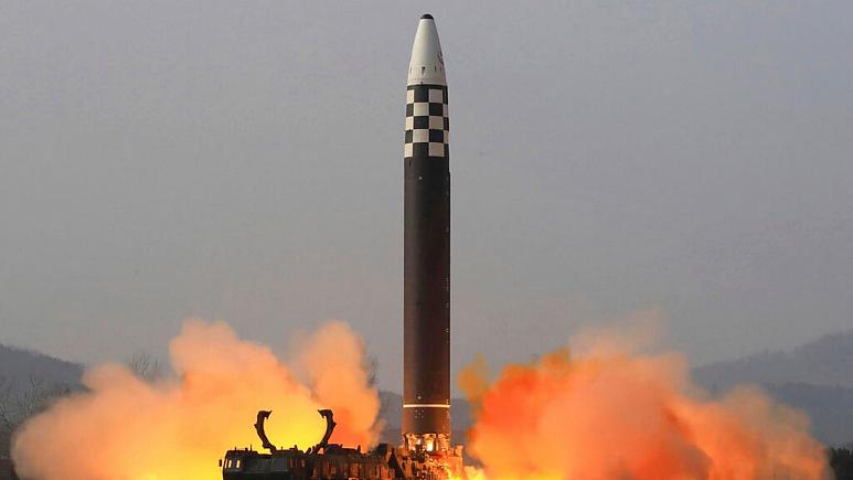 کره‌شمالی با موشک قاره‌پیما جواب «سلام» بایدن را داد!