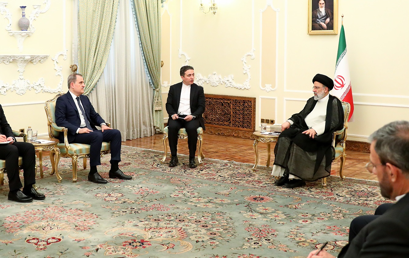 رئیسی: ارتقای روابط تهران - باکو به همکاری‌های موثر منتهی می‌شود