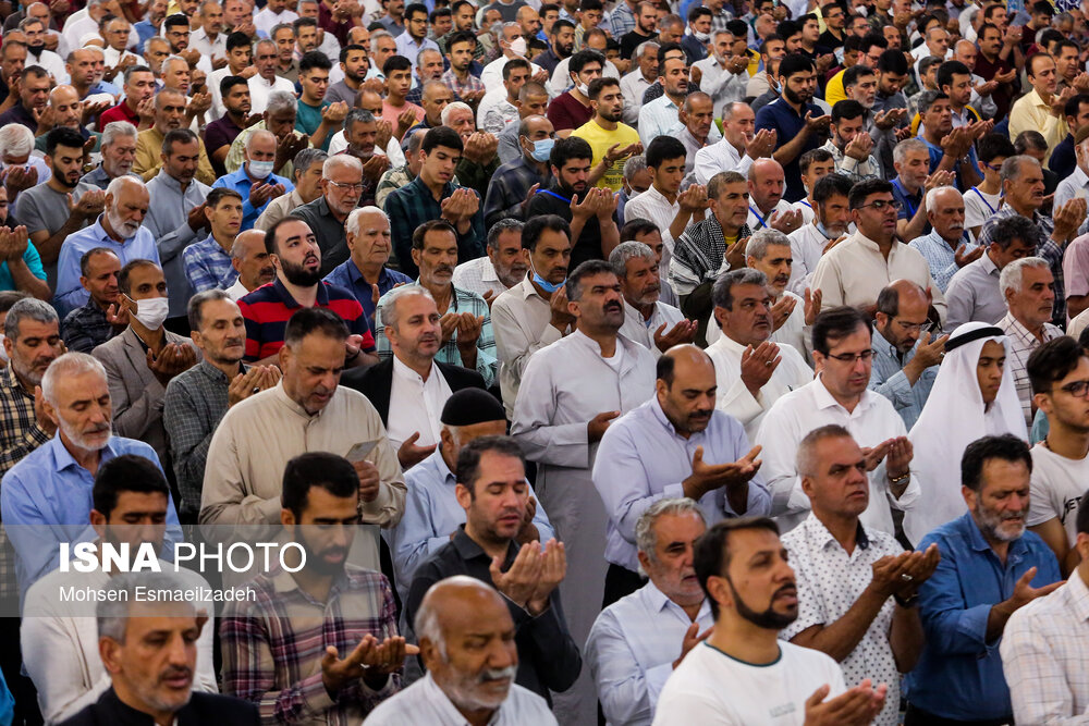 نماز عید قربان در حرم رضوی/ گزارش تصویری