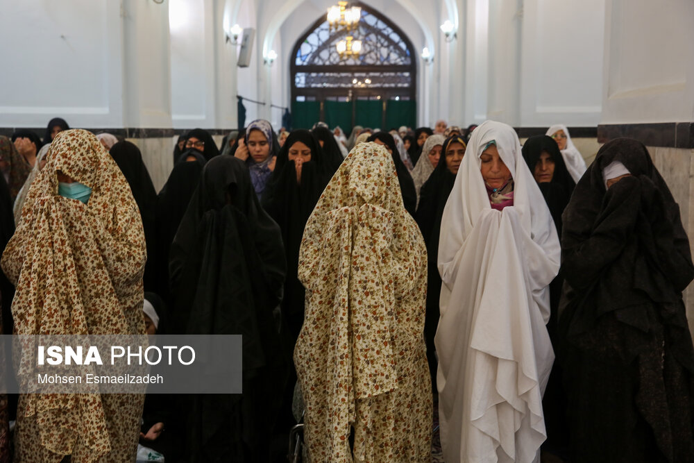 نماز عید قربان در حرم رضوی/ گزارش تصویری